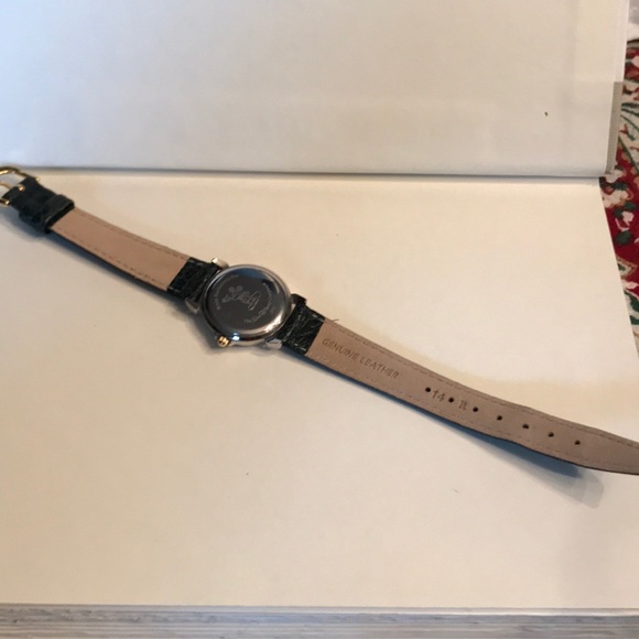 DISNEY MICKEY MOUSE HANGING WATCH main image 4